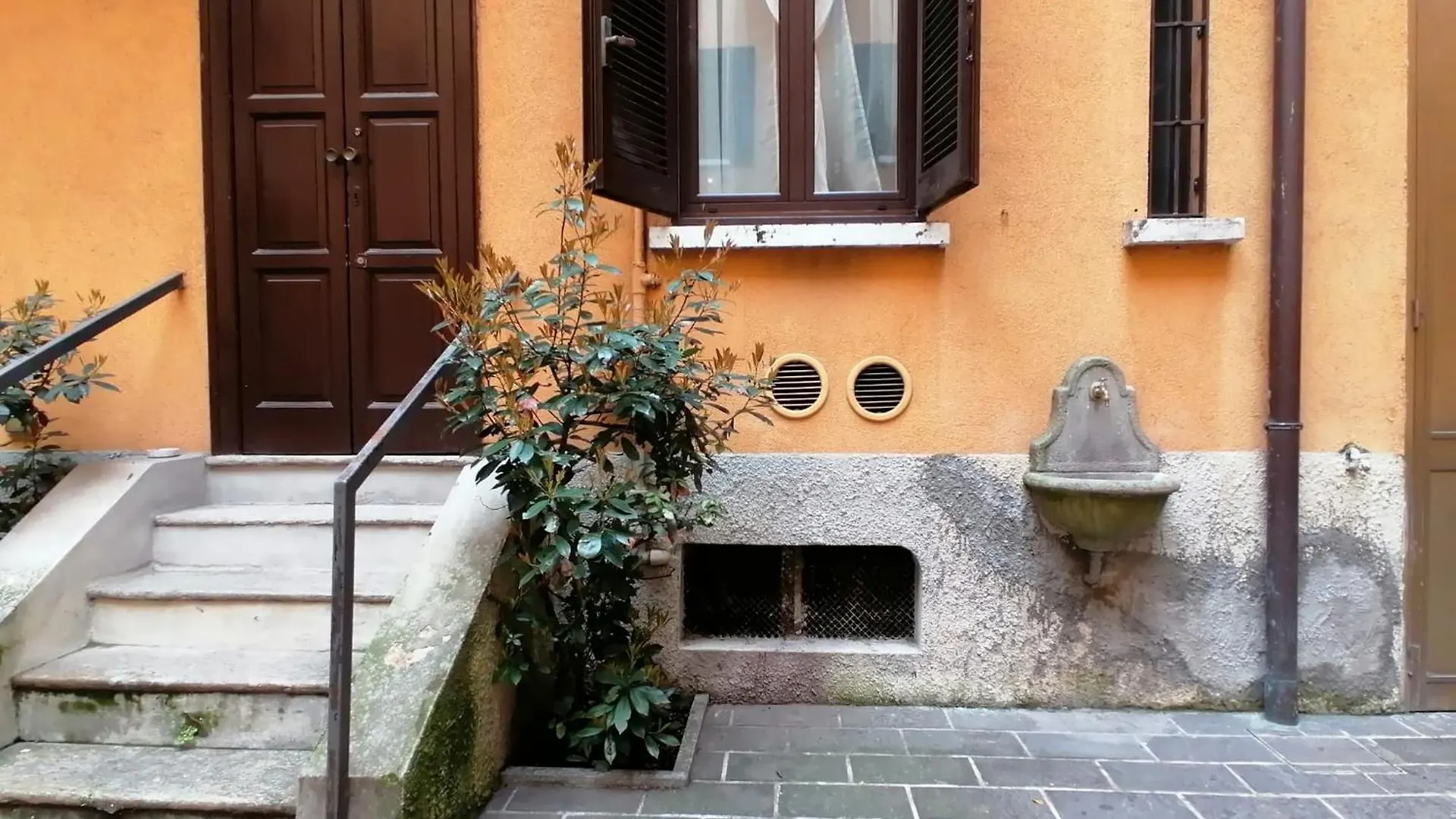 Casa Linda Sul Naviglio Apartman Milánó 0*,